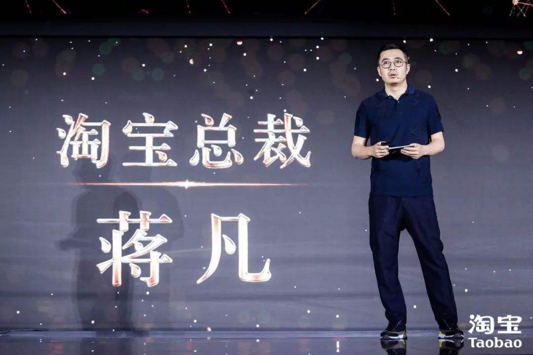 蔣凡網紅最新動態(tài)，城市小達人的日常趣事揭秘