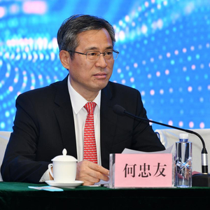 凌志峰最新動(dòng)態(tài)，時(shí)代浪潮中的風(fēng)云人物揭秘