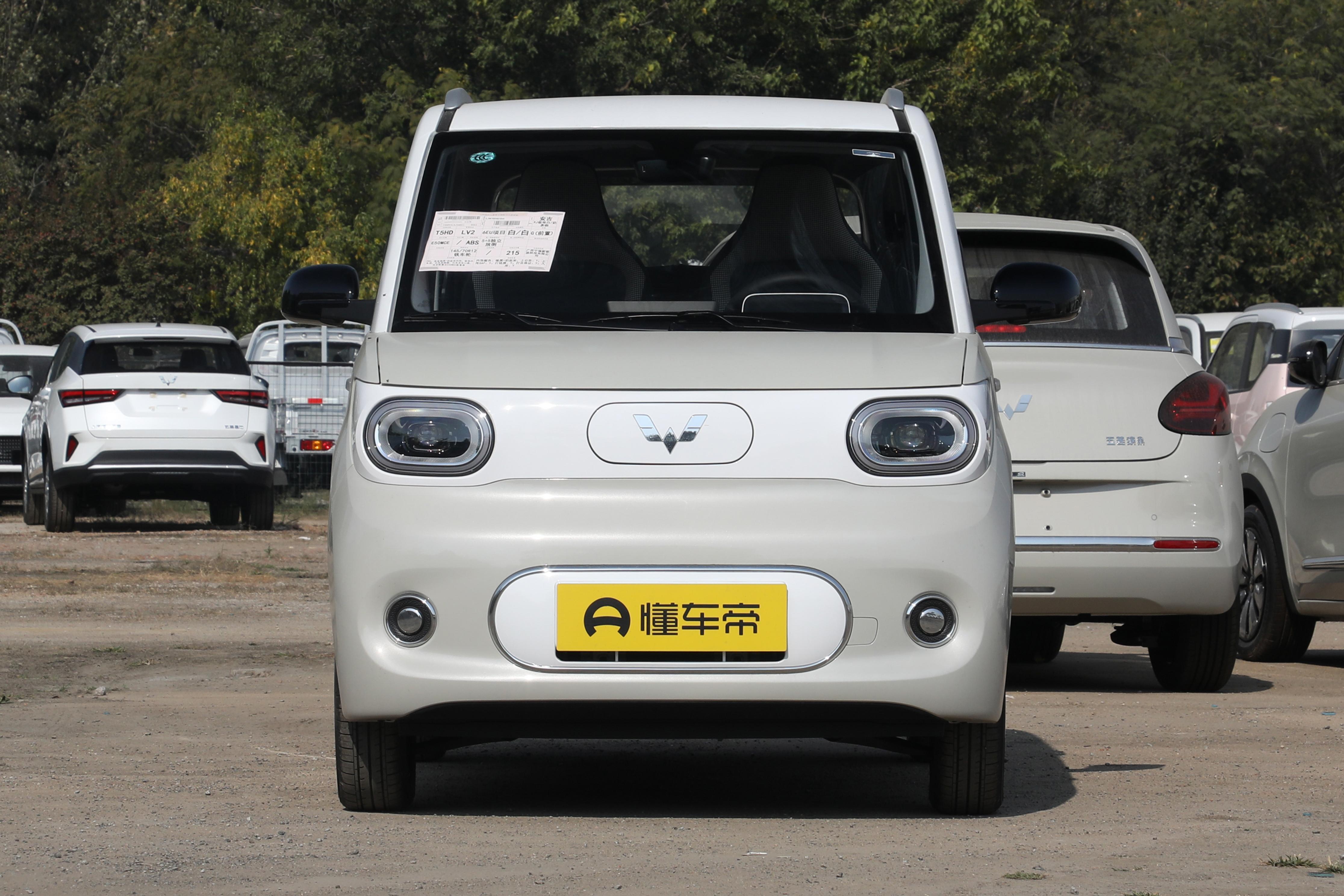 五菱之光2024最新款，駛向成功的自信之車