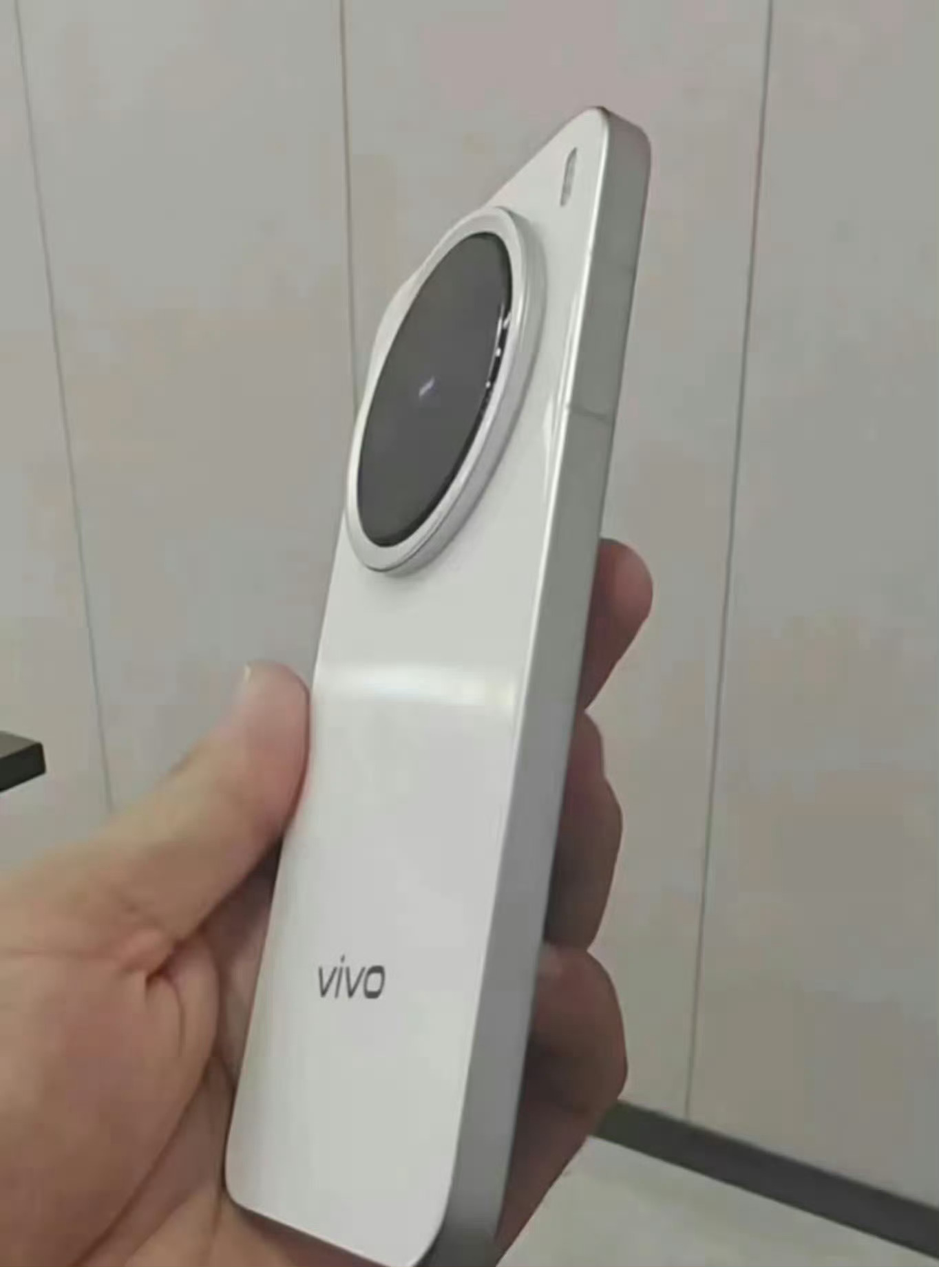 vivo小屏手機(jī)最新款，引領(lǐng)手機(jī)設(shè)計(jì)新思考