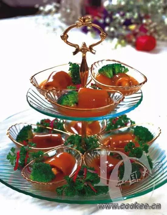 中國(guó)大廚最新特色菜，自信、創(chuàng)新與美食的交融之典范