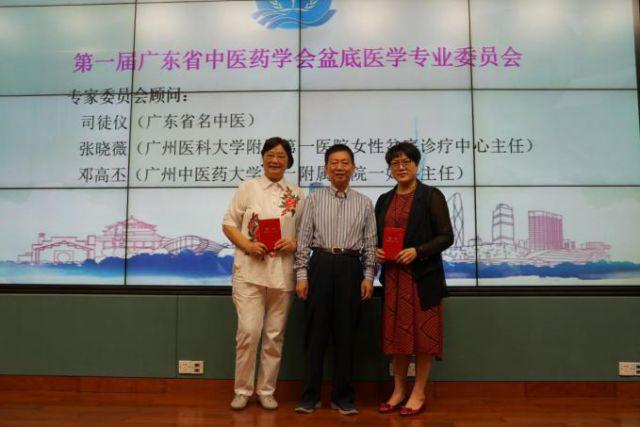醫(yī)學(xué)新聞揭秘，小巷深處的特色小店中的醫(yī)學(xué)寶藏探索