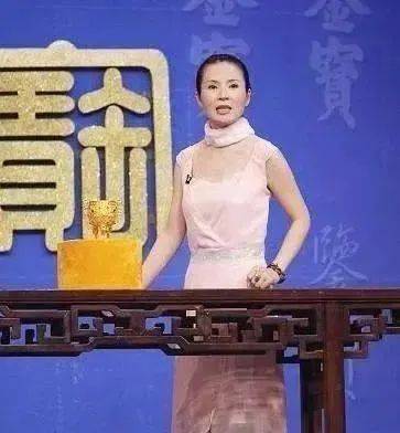 主持人洪禹探尋小巷獨(dú)特風(fēng)味，最新消息揭秘！
