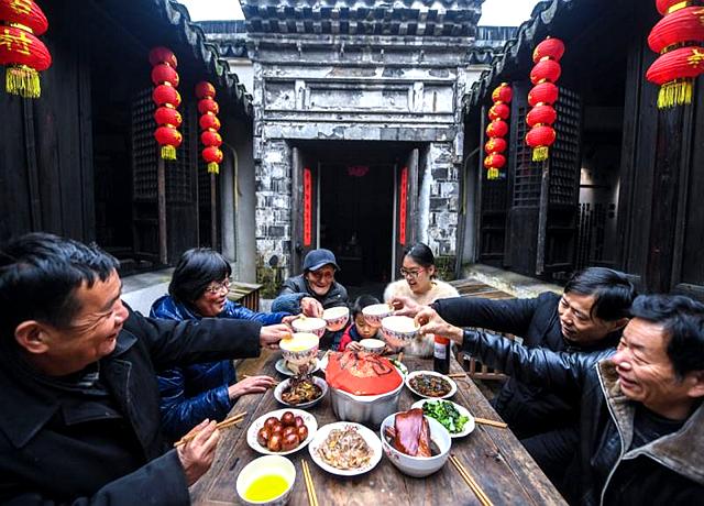 最新搜索神器，家庭歡聚的神奇時(shí)光