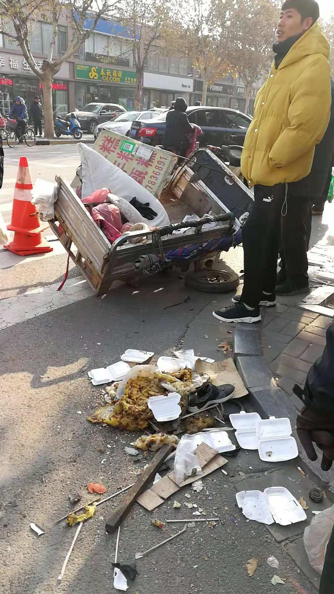 藁城車禍?zhǔn)录?，?zāi)難中的溫暖瞬間