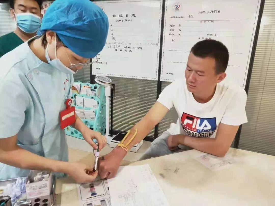 武警二院最新動態(tài)，溫馨日常、友情趣事與陪伴的力量