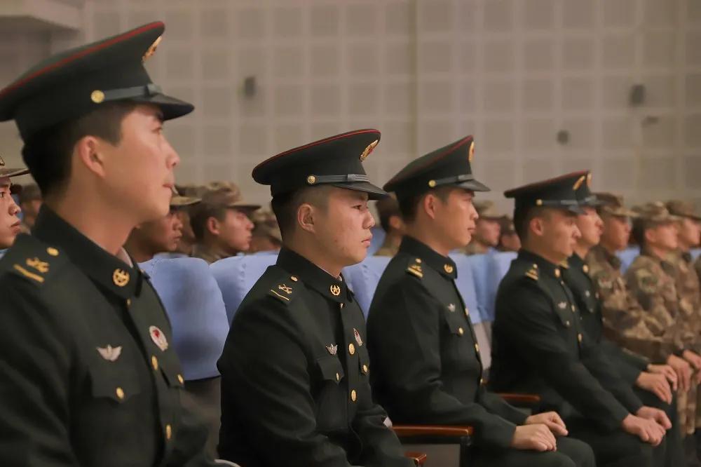 青春熱血歲月，時代印記與記憶章節(jié)更新速遞