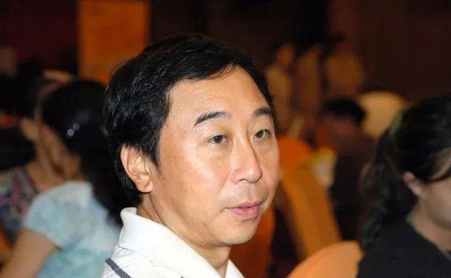 馮鞏的最新消息與地位回顧，謠言止于此，真實情況揭秘！
