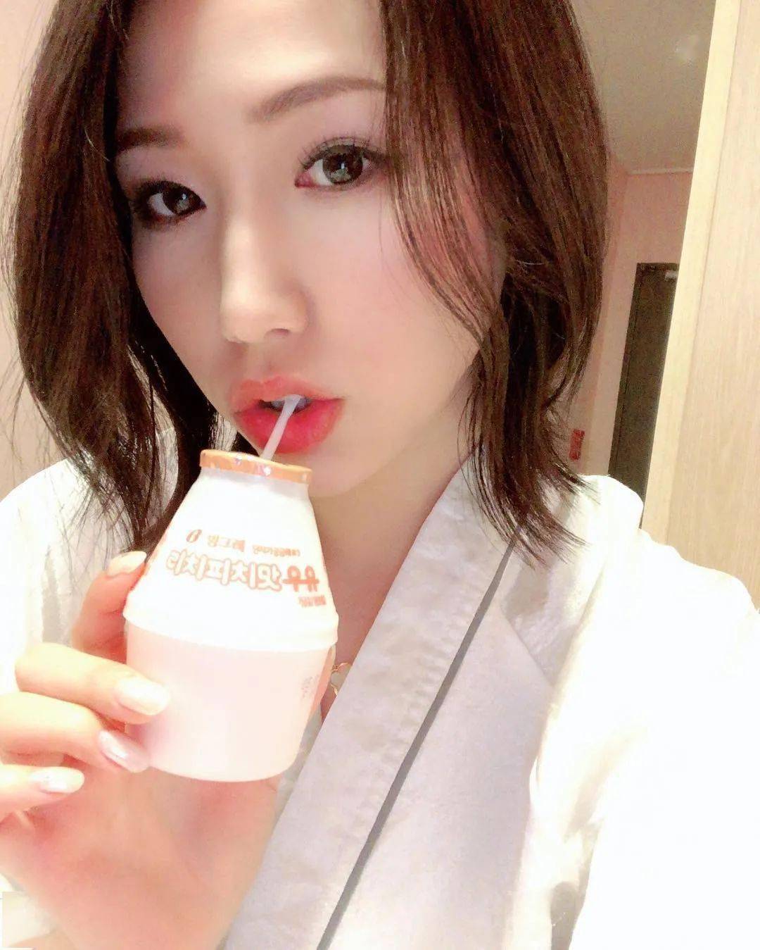 佐山愛2015最新作品,佐山愛2015最新作品，小巷中的隱藏特色小店