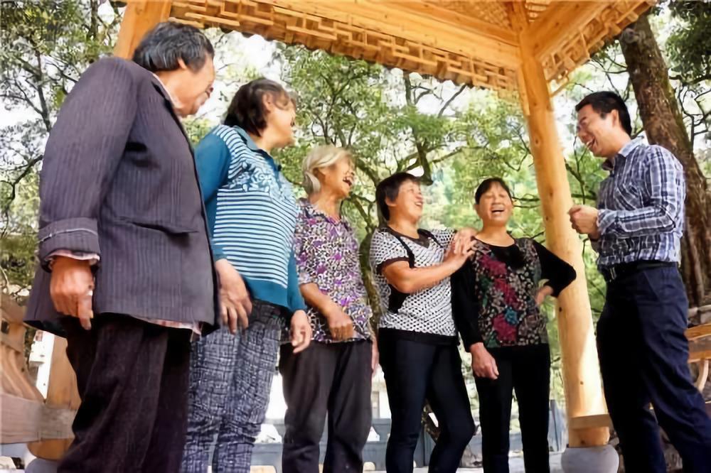 三十鋪論壇最新動(dòng)態(tài)，鄰里日常趣事與深厚情誼的分享