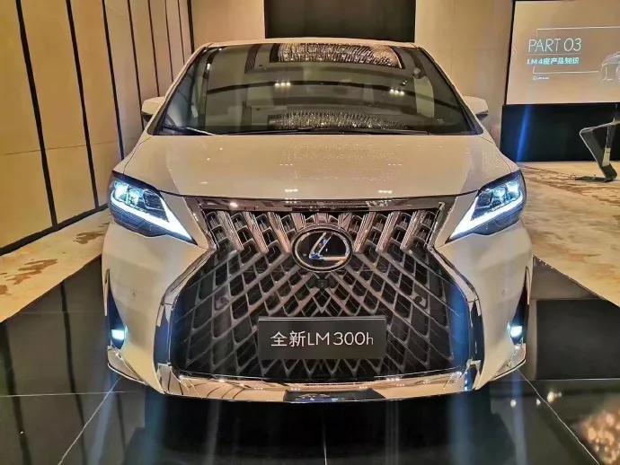 汽車之家2024最新報(bào)價(jià)大全，友情、家庭與汽車的溫馨之旅匯總