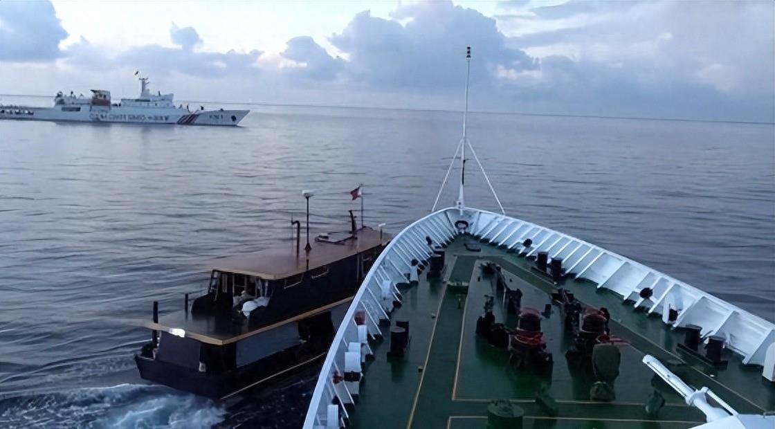 全球局勢下的軍艦爭端揭秘，最新坐灘軍艦消息速遞