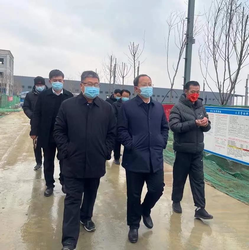 臥龍服裝城最新消息,臥龍服裝城最新消息，一場自然美景的探索之旅