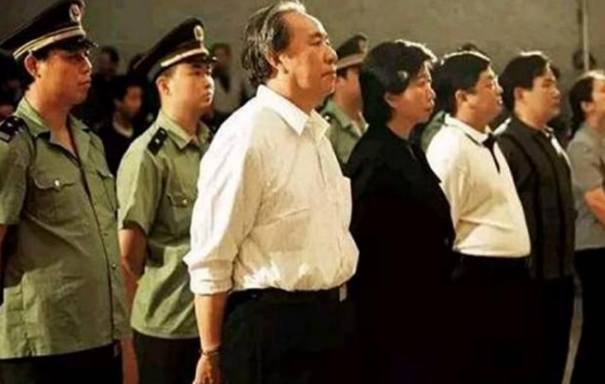 香港二四六天天開彩大全,快速問題解答_PXU83.312實(shí)用版