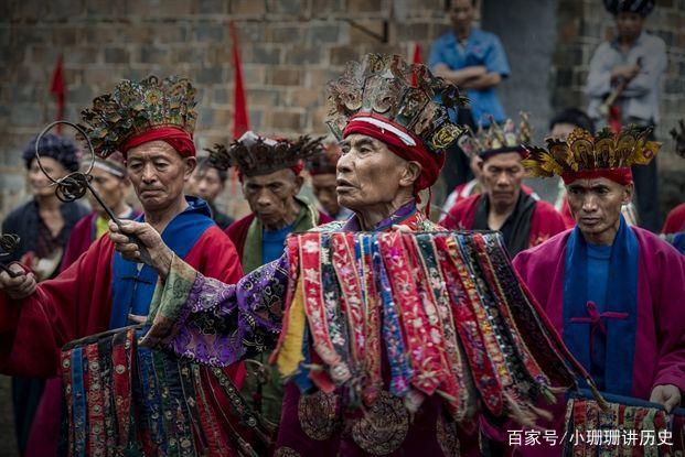 漢巫最新動(dòng)態(tài)，學(xué)習(xí)變化，自信成就未來(lái)之路