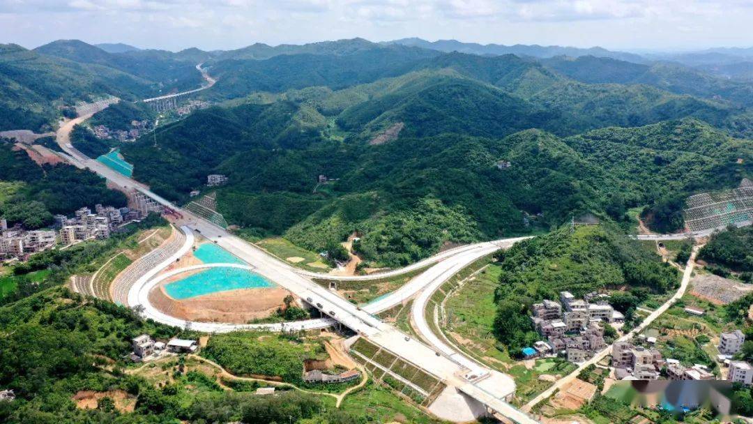 信宜云茂高速最新動(dòng)態(tài)更新，最新消息匯總