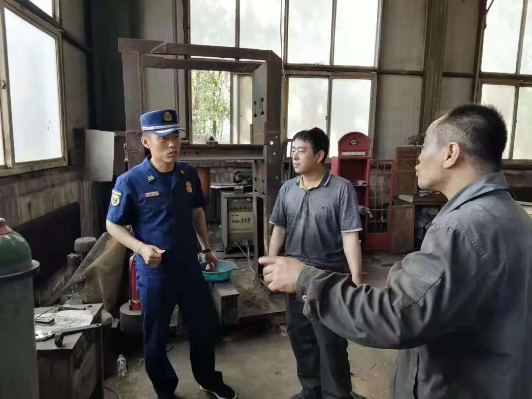 鞍山立山區(qū)急招女工，自然美景探索之旅邀請(qǐng)函