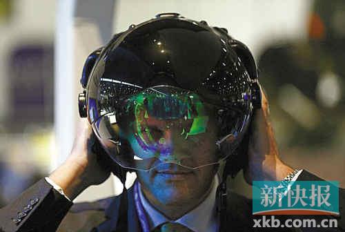 科技前沿頭盔新品亮相，引領(lǐng)未來生活新風(fēng)尚，最新頭盔新聞報道