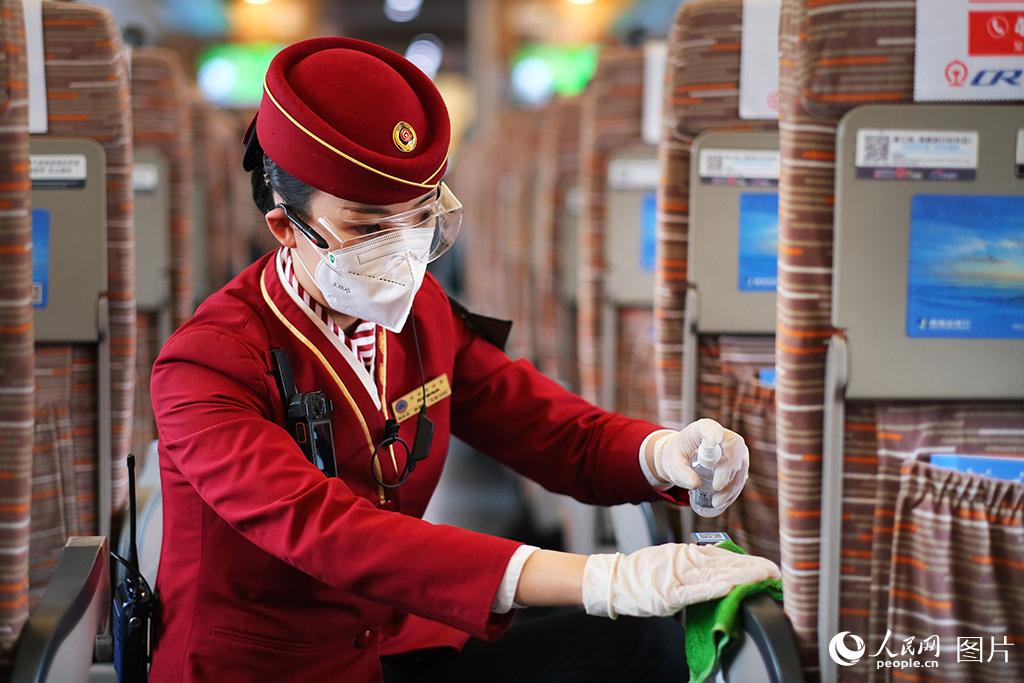 火車最新防疫措施出臺(tái)，旅客安全出行有保障