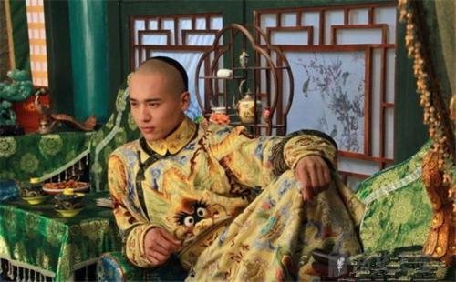 順治最新動(dòng)態(tài)揭秘，小巷深處的隱藏美食盛宴