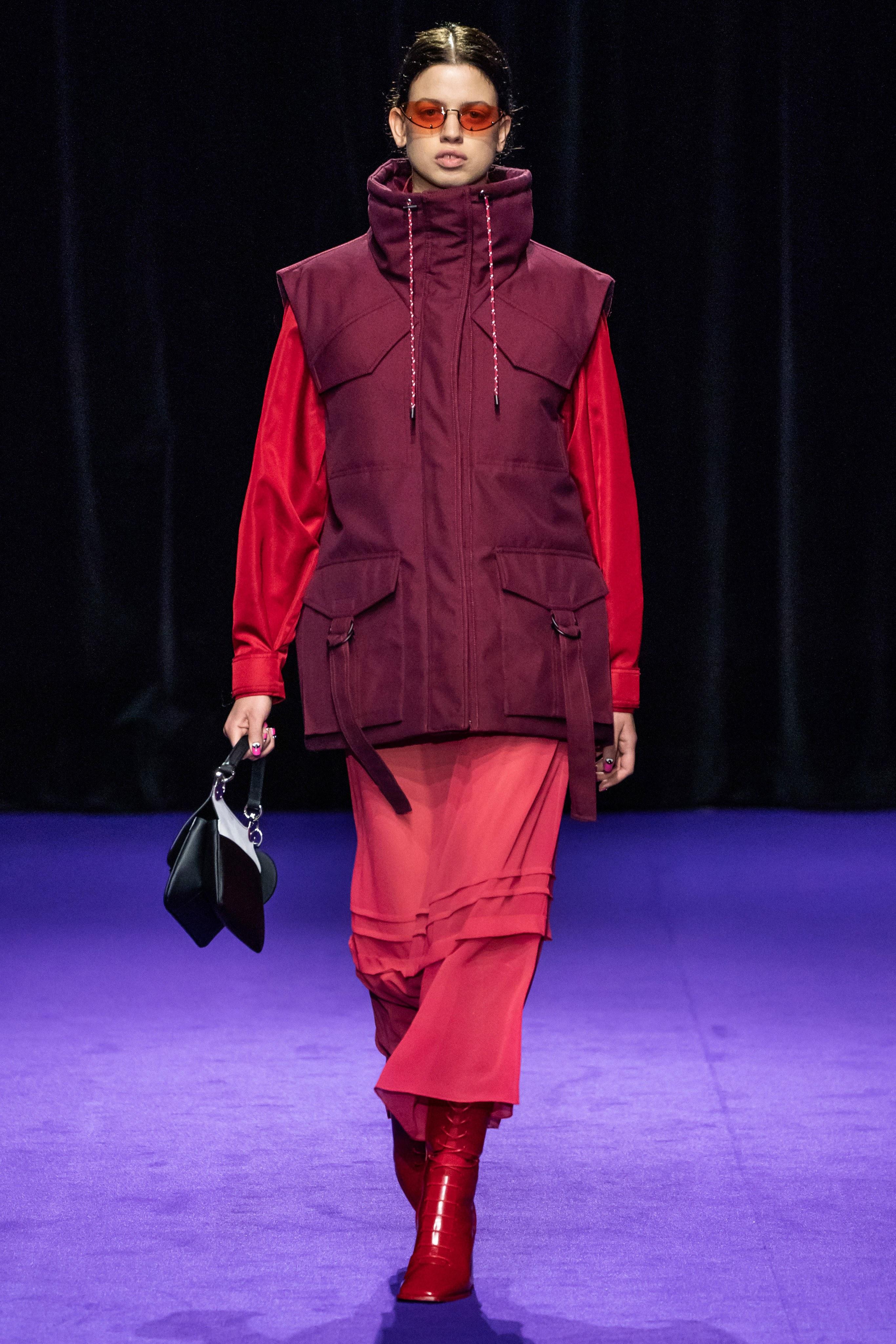 kenzo衣服價格,Kenzo衣服價格，多元定位與市場接受度的微妙平衡