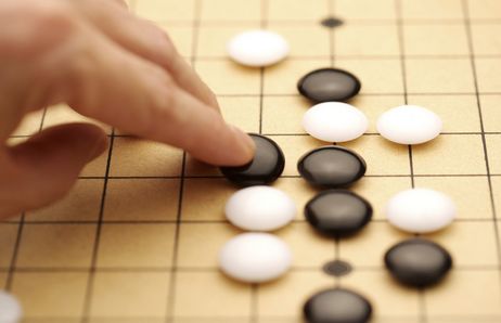 圍棋新戰(zhàn)術(shù)探索，尋找內(nèi)心平靜的美麗旅程