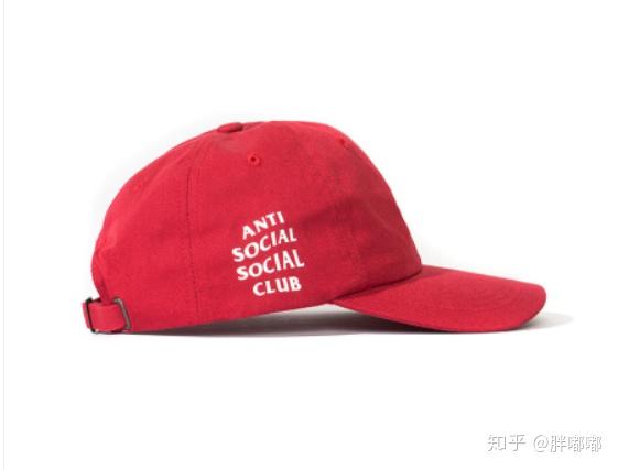 『時尚新款帽子引領(lǐng)潮流風(fēng)暴，全球矚目掀起熱潮！』