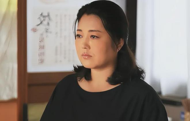 女人村莊演員專享的高科技產(chǎn)品盛宴，領(lǐng)略未來(lái)生活之美