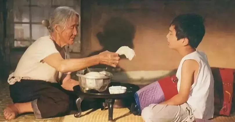 年輕的母親電影1，現(xiàn)代家庭與成長(zhǎng)的深刻探討