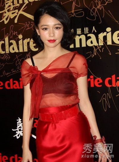 女明星露點電影，小巷深處的秘密影院探索