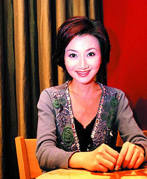 金鈴，演藝之路的璀璨之星