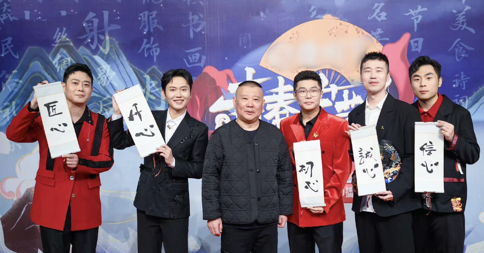 霄演員——藝術(shù)之光，人生璀璨之星