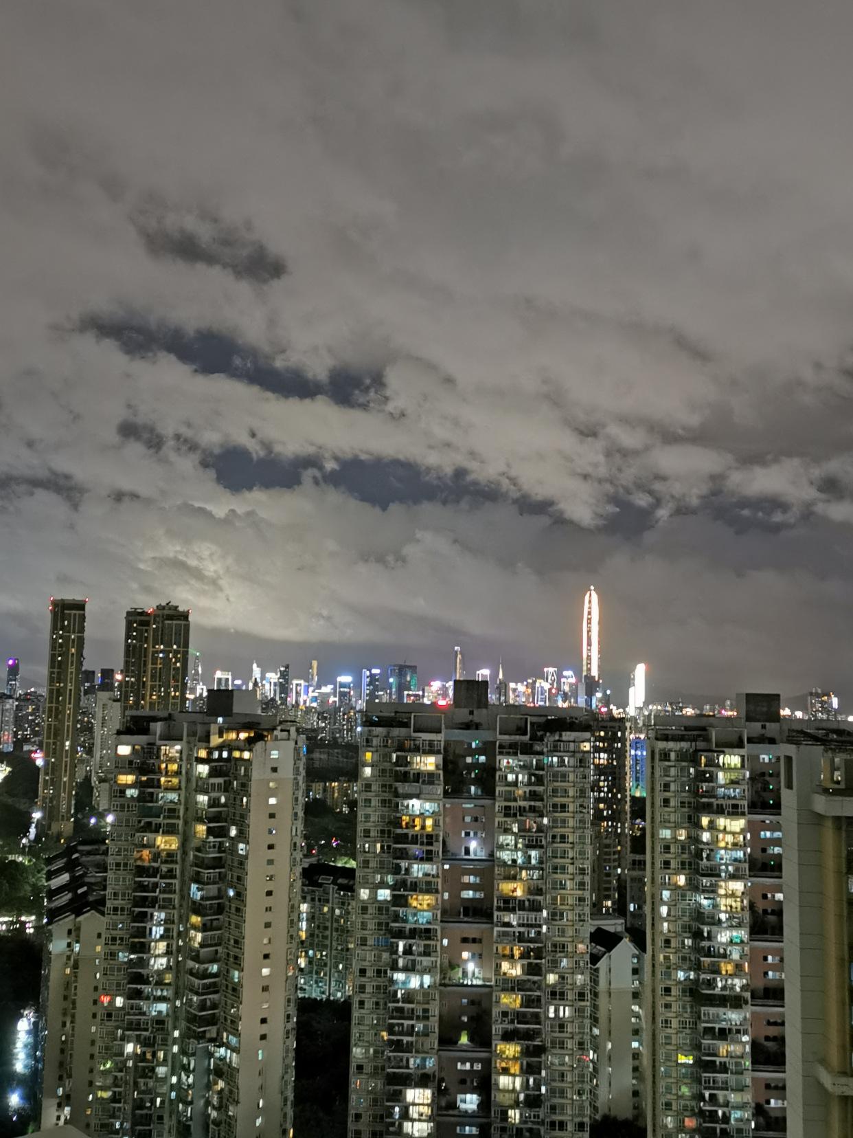 深圳回香港最新規(guī)定，溫馨回家之旅的啟程要求與指南